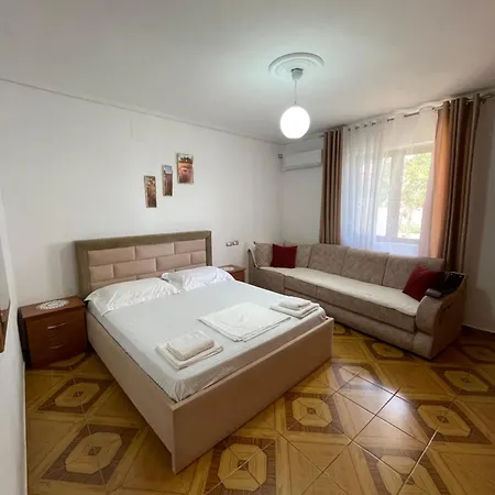 Marios Guest house *